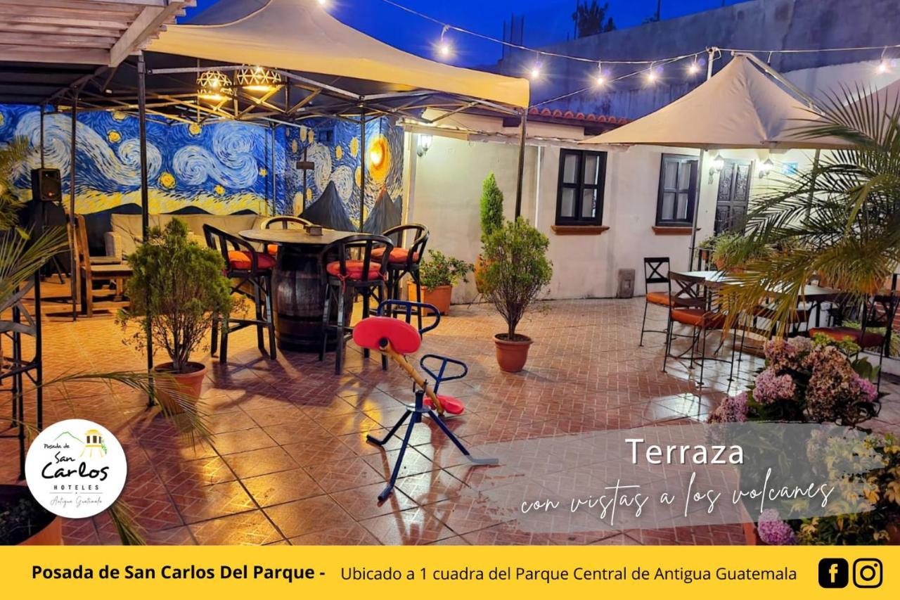 Posada De San Carlos Del Parque 危地马拉安地瓜 外观 照片