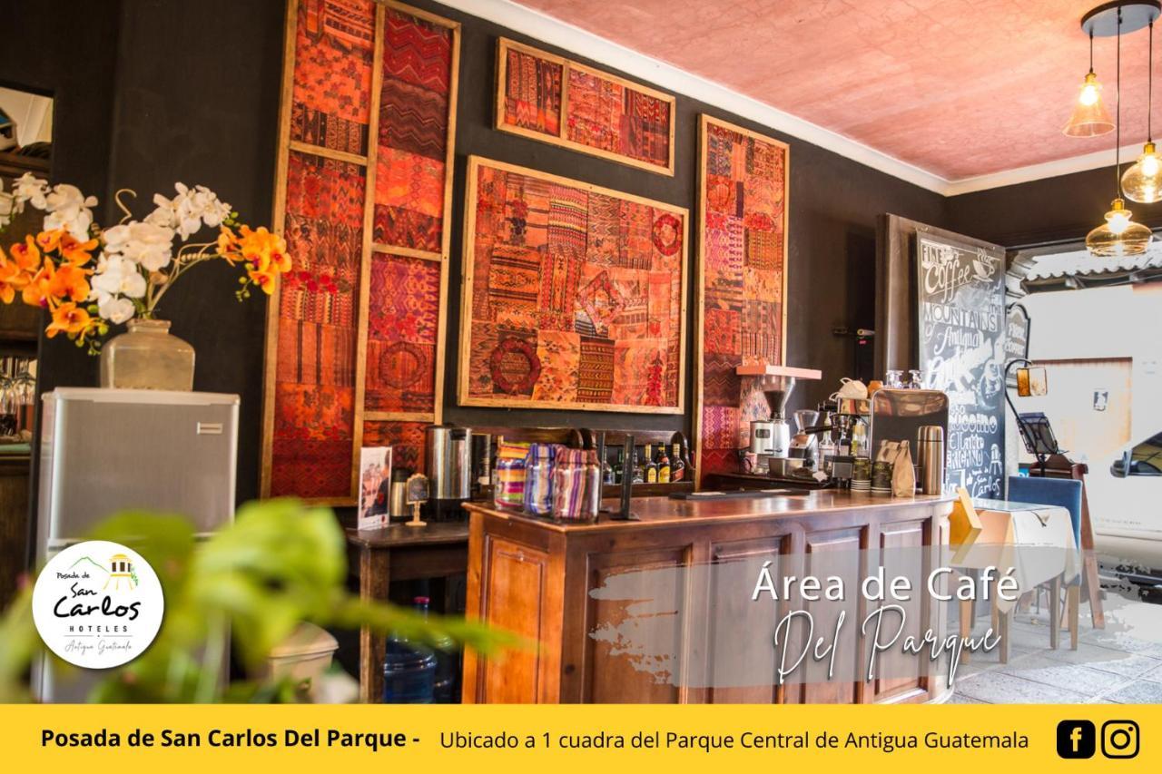 Posada De San Carlos Del Parque 危地马拉安地瓜 外观 照片